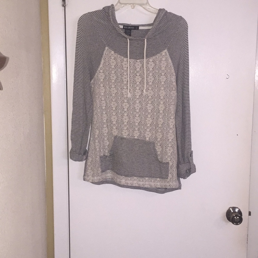 Lightweight Hoodie